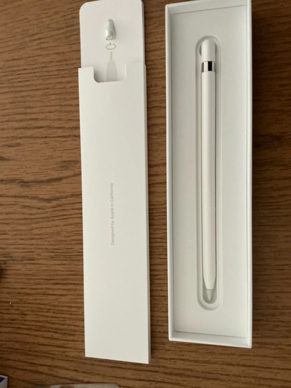 Apple Pencil (Packaging) - White